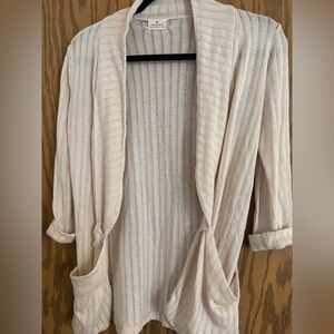 Pins & Needles By Anthropologie Size XS Sweater, Shrug, Cover, Color Cream.